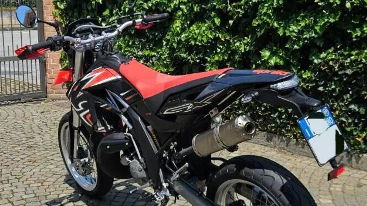 Aprilia SX 125 (2007 - 13)  (5)