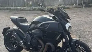 Ducati Diavel 1200 (2014 - 16)  (5)