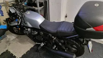 Moto Guzzi V7 850 Stone Special Abs (2021) usata
