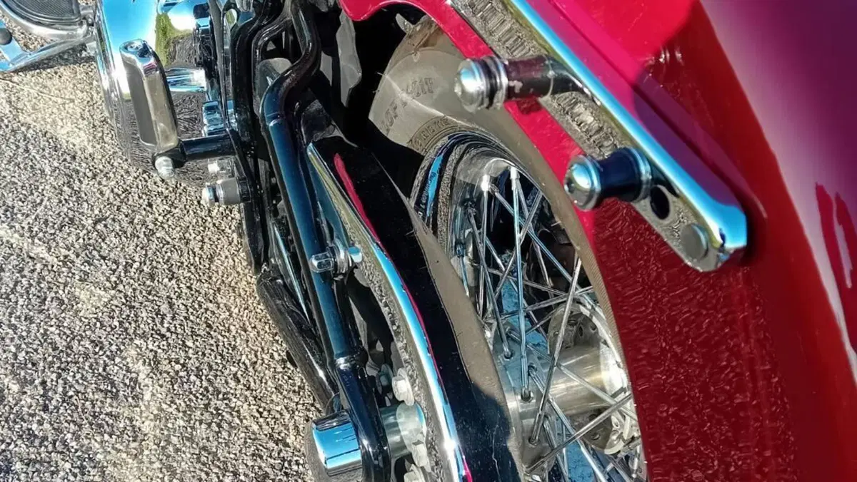 Harley-Davidson 1584 Heritage Classic (2008 - 10) - FLSTC  (14)