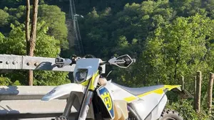 Husqvarna TE 300i (2023)  (4)