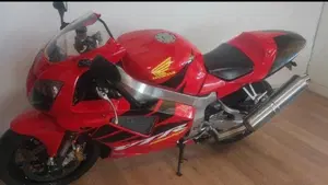 Honda   (8)