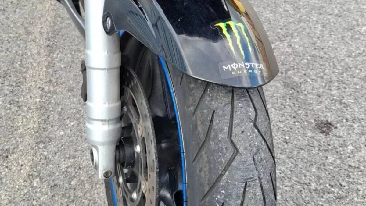 Yamaha FZ6 Fazer (2004 - 07)  (12)