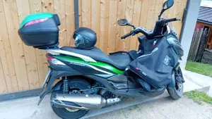 Kawasaki J 300 (2014)  (3)