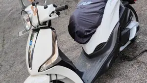 Piaggio Liberty 125 3V ABS (2021 - 24)  (2)