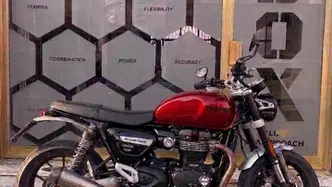 Triumph Speed Twin 1200 (2021 - 24) usata