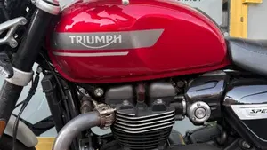 Triumph Speed Twin 1200 (2021 - 24)  (6)