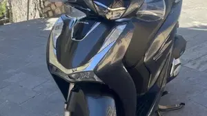 Honda SH 150i (2020 - 23)  (2)