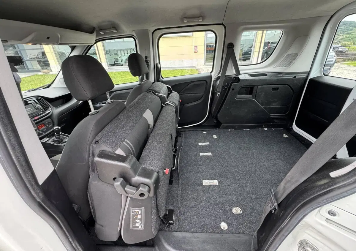 Fiat Doblò Furgone 1.6 MJT 105CV PC-TN Cargo Lamierato SX (14)