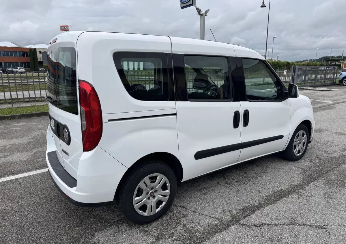 Fiat Doblò Furgone 1.6 MJT 105CV PC-TN Cargo Lamierato SX (3)