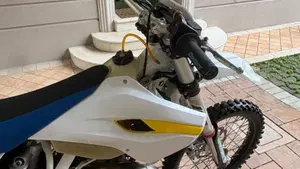 Husqvarna TE 250 (2014)  (5)