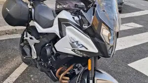 CFMOTO 700MT (2024 - 26)  (3)