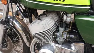Kawasaki   (7)