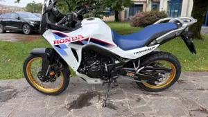 Honda Transalp XL750 (2026)  (2)