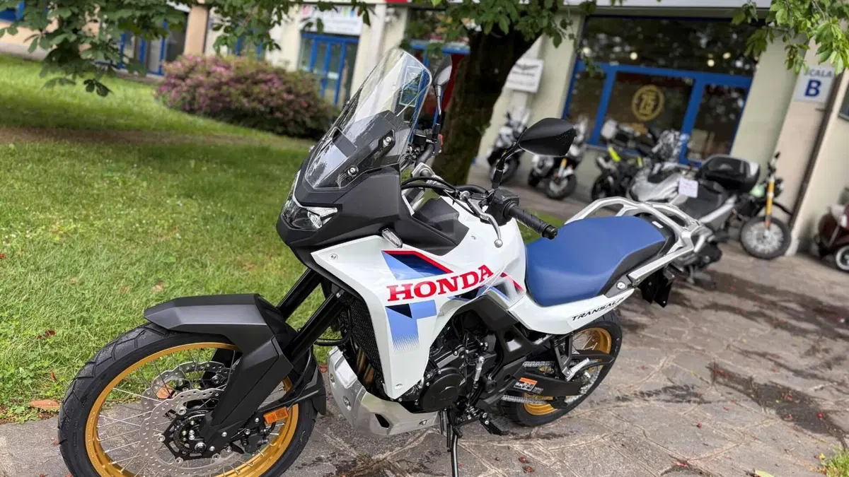 Honda Transalp XL750 (2026)  (4)