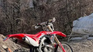 Honda CRF 250R (2018)  (2)