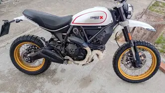 Ducati Scrambler 800 Desert Sled (2017 - 20) usata