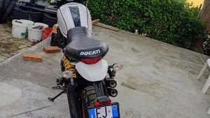 Ducati Scrambler 800 Desert Sled (2017 - 20)  (4)