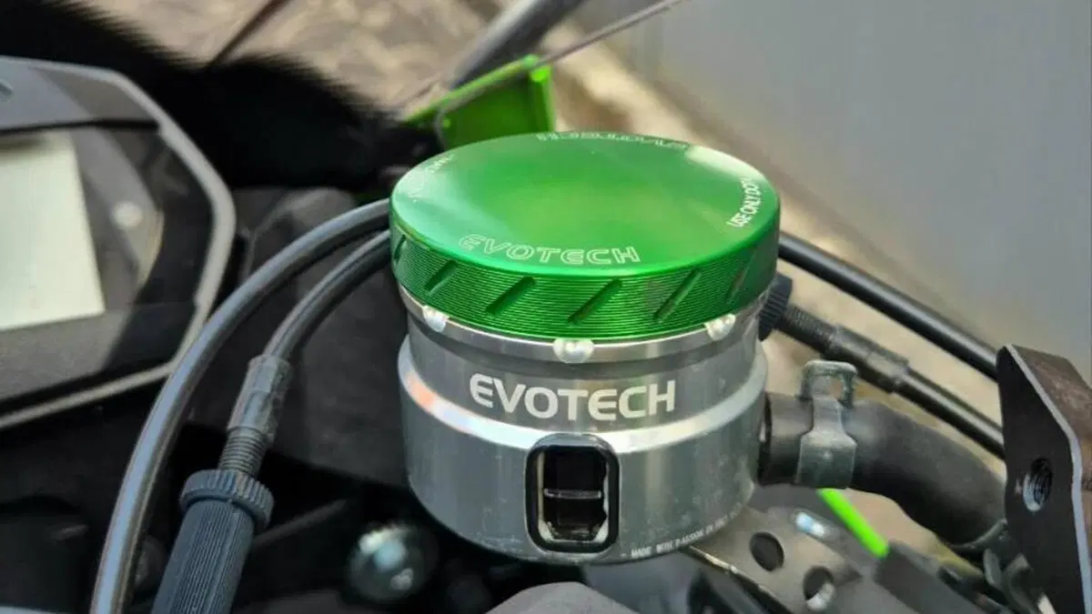 Kawasaki Ninja 636 ZX-6R ABS (2013 - 16)  (7)