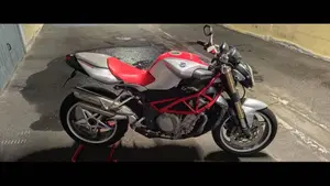 MV Agusta Brutale 910 S (2005 - 11)  (8)