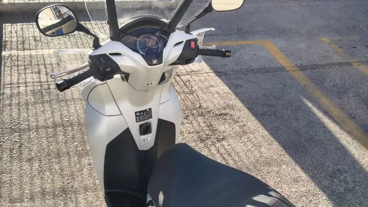 Honda SH 300 i Sport ABS (2018 - 20)  (3)