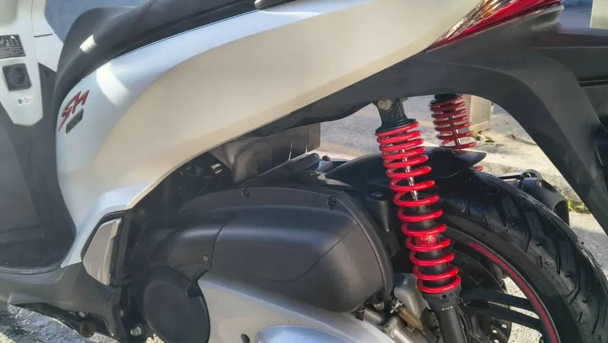 Honda SH 300 i Sport ABS (2018 - 20)  (4)