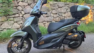 Piaggio Beverly 300 S ABS-ASR (2021 - 25) 