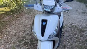 Piaggio Medley 150 ABS (2021 - 25)  (3)