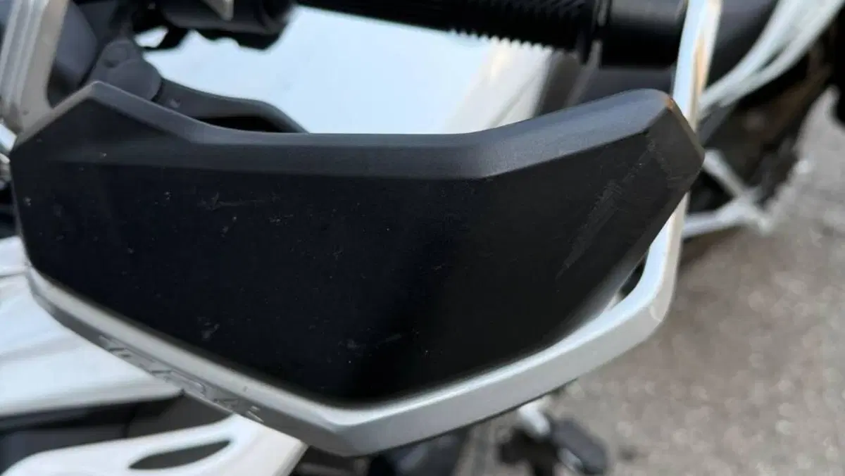 Benelli TRK 502 (2021 - 25)  (13)