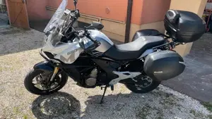 CFMOTO 650MT (2021 - 24)  (6)