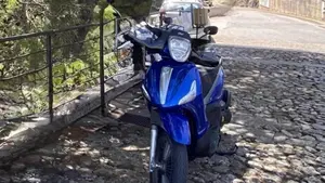 Piaggio Beverly 300 S i.e. ABS-ASR (2016 - 20)  (2)