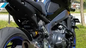 Yamaha MT-09 SP (2021 - 23)  (4)