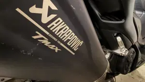 Yamaha T-Max 560 (2020 - 21)  (5)