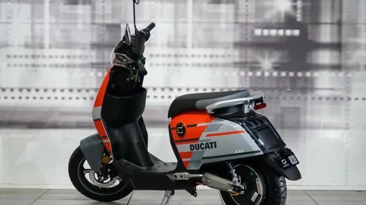 Super Soco Cux (2019 - 24)  (2)
