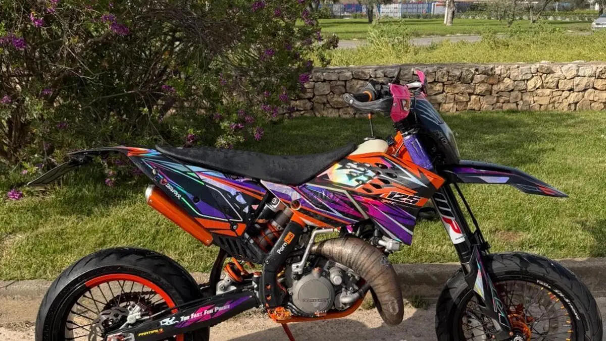 KTM 125 EXC (2011)  (2)