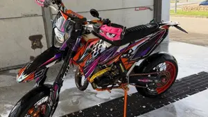 KTM 125 EXC (2011)  (7)