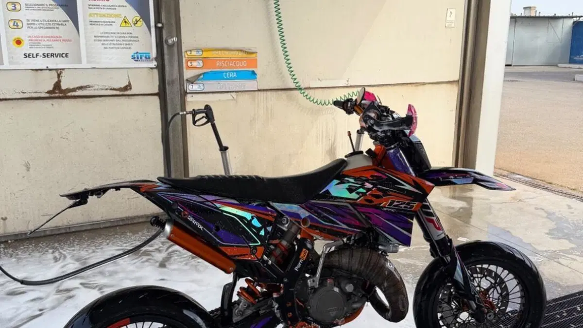 KTM 125 EXC (2011)  (8)