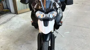 Triumph Tiger 800 XC (2011 - 12) 