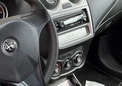 Alfa Romeo MiTo 1.3 JTDm 95 CV S&S (7)
