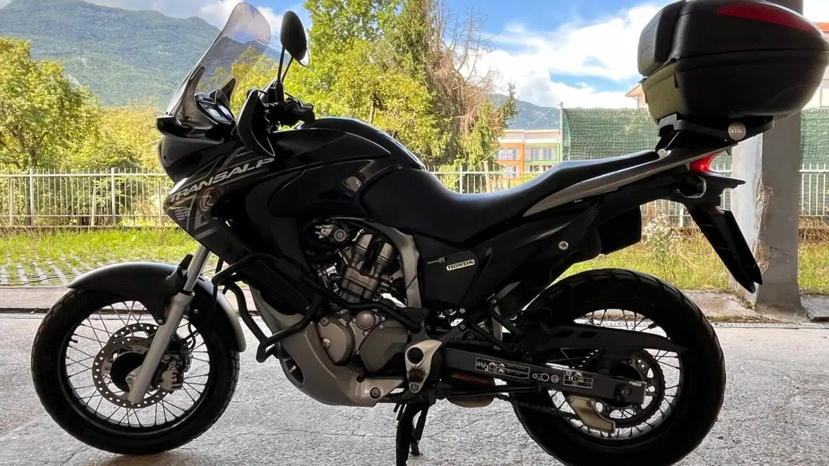 Honda Transalp XL 700 V (2007 - 2013)  (4)