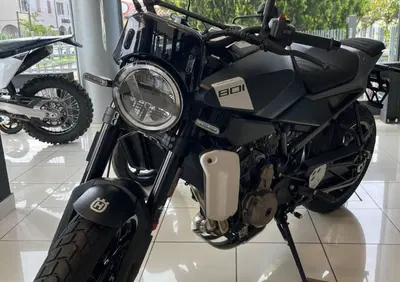 Husqvarna Svartpilen 801 L (2025 - 26) - Annuncio 10016701