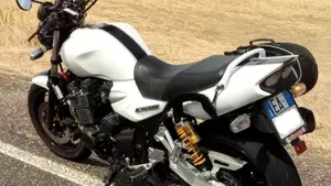 Yamaha XJR 1300 (2006 - 14)  (4)