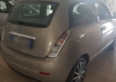 Lancia Ypsilon 1.4 New Oro Ecochic GPL (5)