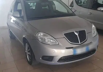 Lancia Ypsilon 1.4 New Oro Ecochic GPL usata