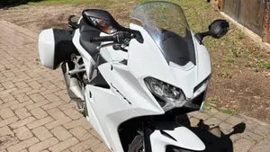 Honda VFR 800 F (2014 - 16) 