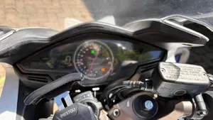Honda VFR 800 F (2014 - 16)  (6)