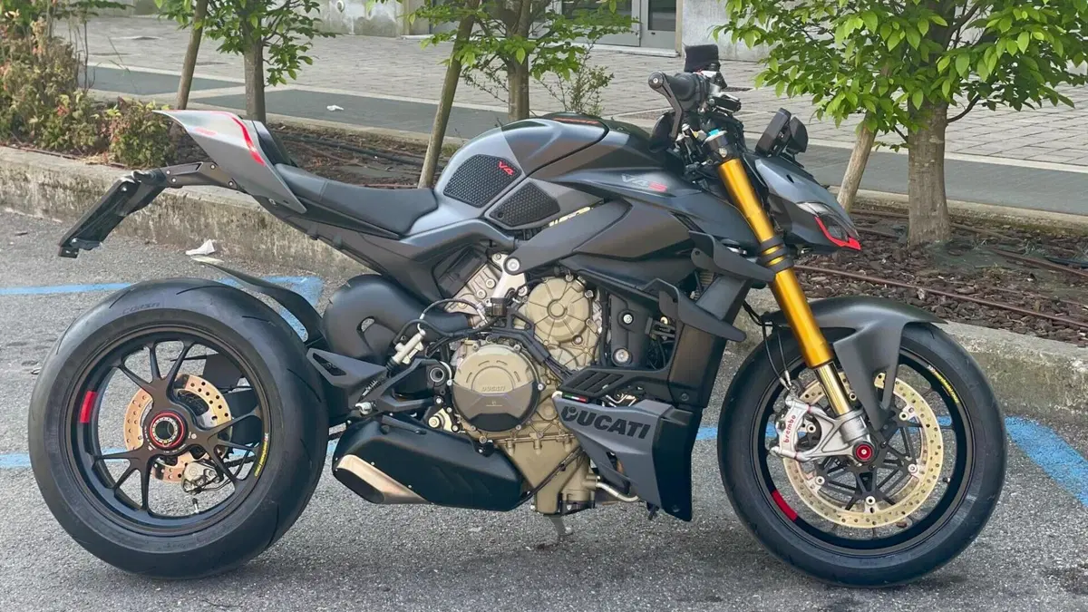 Ducati Streetfighter V4 S (2023 - 24)  (20)