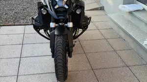 Bmw R 1300 GS Triple Black (2023 - 26)  (2)