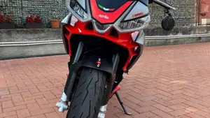 Aprilia Tuono 660 (2021 - 25)  (7)