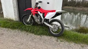 Honda CRF 250R (2009)  (3)